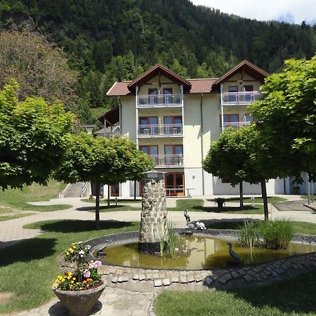 Panoramablickhotel - Lakeview Apartments Анненхайм Экстерьер фото