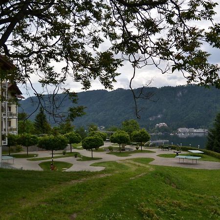 Panoramablickhotel - Lakeview Apartments Анненхайм Экстерьер фото