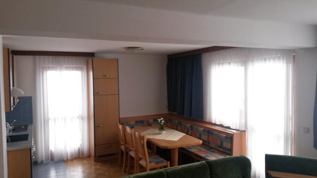 Panoramablickhotel - Lakeview Apartments Анненхайм Номер фото