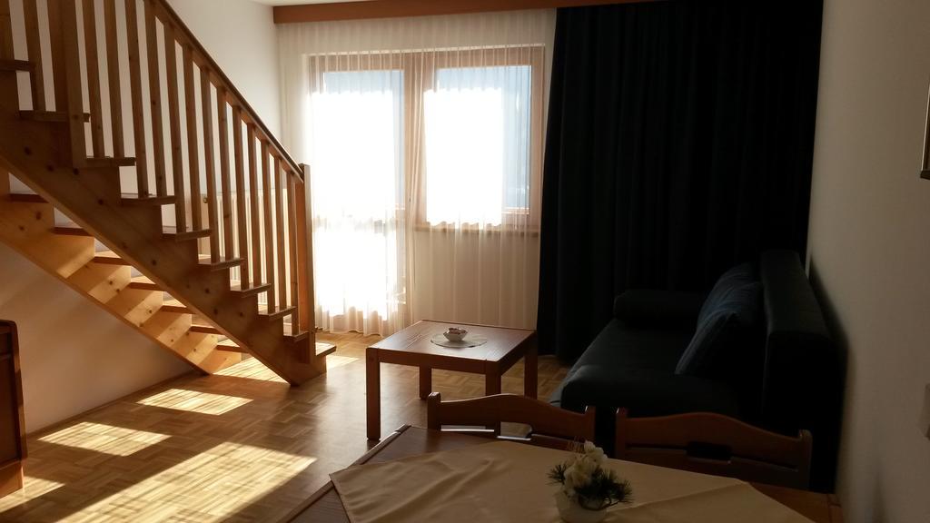 Panoramablickhotel - Lakeview Apartments Анненхайм Номер фото